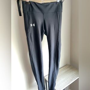 UA heat gear leggings